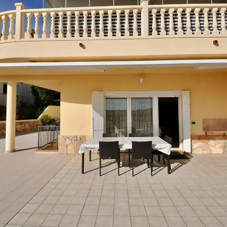 Lido Holiday home *